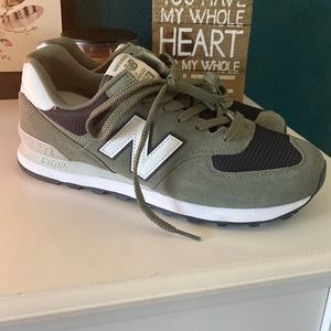 Brand new mens new balance shoes
